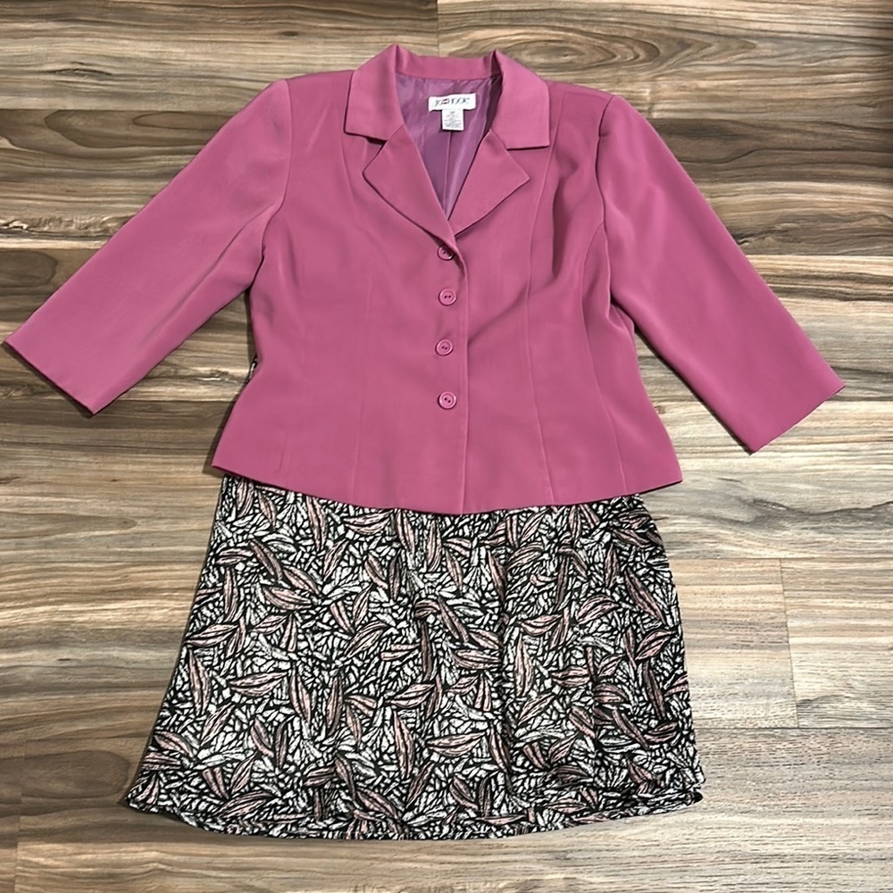 Vintage JG Hook Women’s 2 Piece Blazer 12P And Floral Skirt 10P Set Polyester